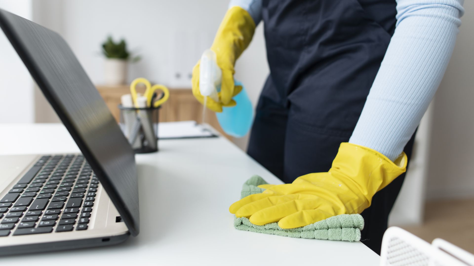 commercialoffce cleaning services in kolkata and delhi